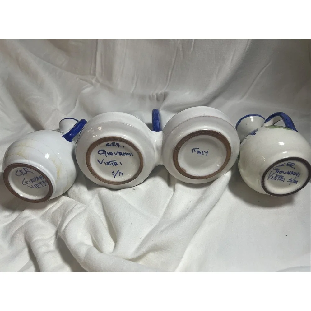 Hand Painted Italian Ceramic Oil & Vinegar‎ Cruet Set Ceramiche Giovanni Vietri